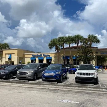 Investigating Donor-Contract Connections